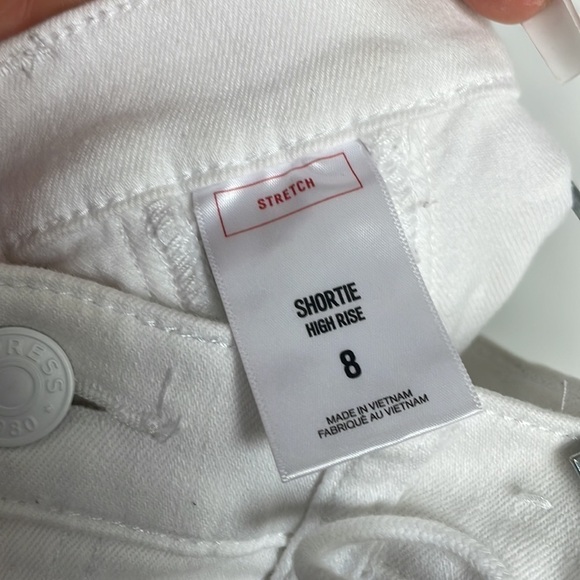 Express Lace Up western White High Rise shorts with stretch  Woman’s 8 - Picture 5 of 6